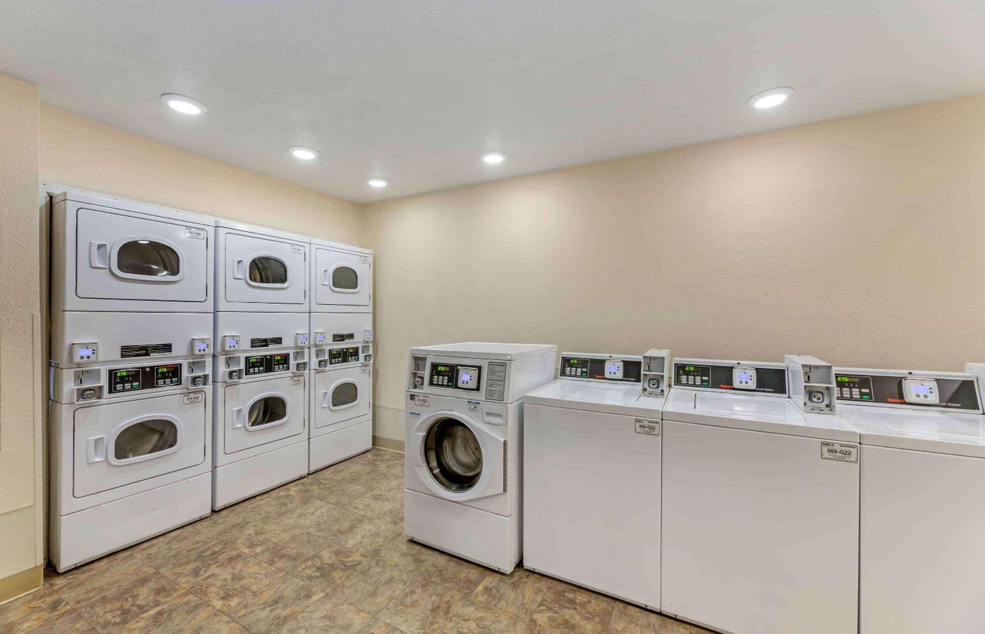 Extended Stay America Select Suites - Cleveland - Mentor Exteriér fotografie